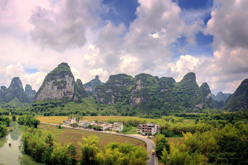 广西桂林市平乐县召开农村集体产权制度改革暨换证赋码工作推进会