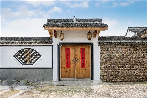 在自家宅地基建房为啥会违法-摄图网