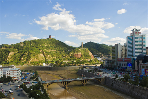 延安市低收入家庭认定流程是怎样的-摄图网