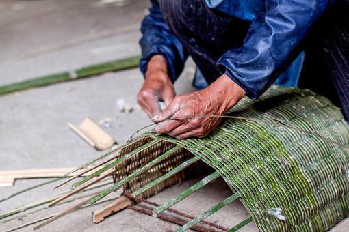 农村创业的好项目之手工编织品-摄图网