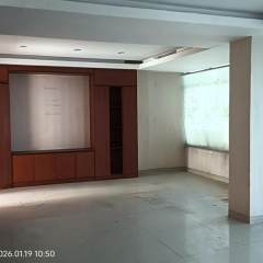 海南儋州市儋州市那大镇人民中路231号九城大厦2、3、4层住宅楼（总建筑面积561.30㎡）出租