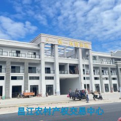 昌江黎族自治县乌烈镇长塘村委会棋子湾.山海泉十个摊位