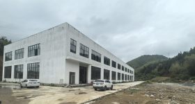 德兴市绕二镇瑞港村民委员会5680㎡标准厂房使用权出租