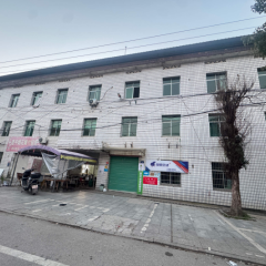 德兴市泗洲镇潭兴社区居民委员会潭兴社区老卫生院72㎡四间房间出租