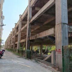 海南省直辖县保亭黎族苗族自治县金江农场红霞小区B栋商业楼（建筑面积6742.5㎡）建筑物出租