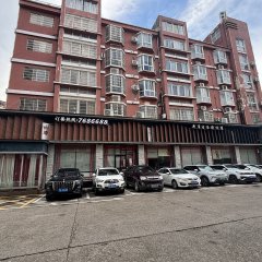 德兴市新营街道吴园社区居民委员会吴园社区办公楼南面7间店面出租