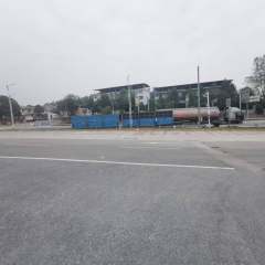 德兴市新岗山镇农科新社区居民委员会农科新社区700㎡停车场场地出租